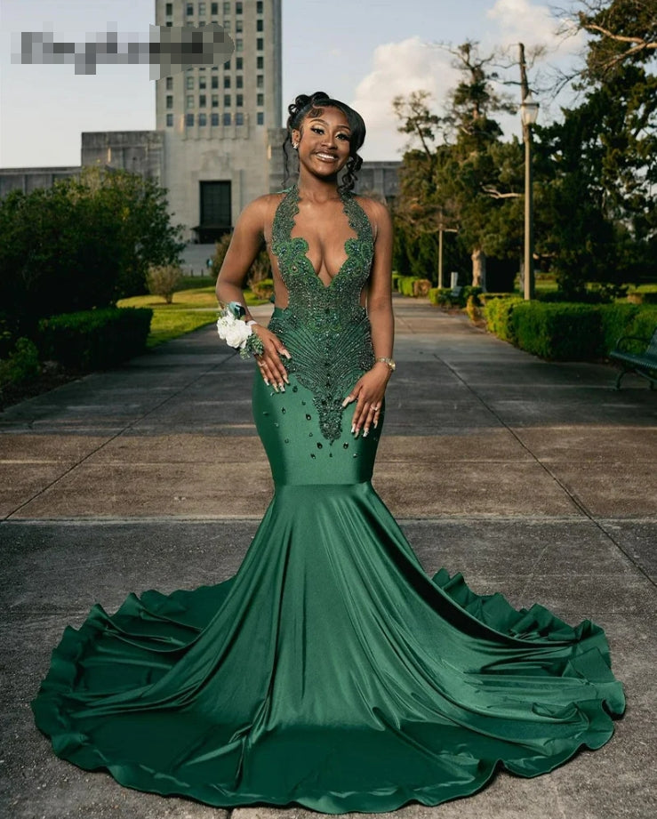 Luxury Sparkly Diamonds Dark Green Prom Dress Sheer Neck Crystals Beads Rhinestone Party Dress Wedding Gown