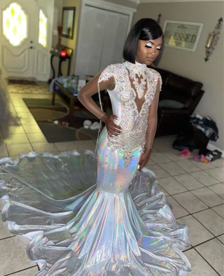 White Sparkly Long Evening Pageant Dresses for Black Girl Luxury Diamond Crystal See Through Prom Gala Birthday Dress