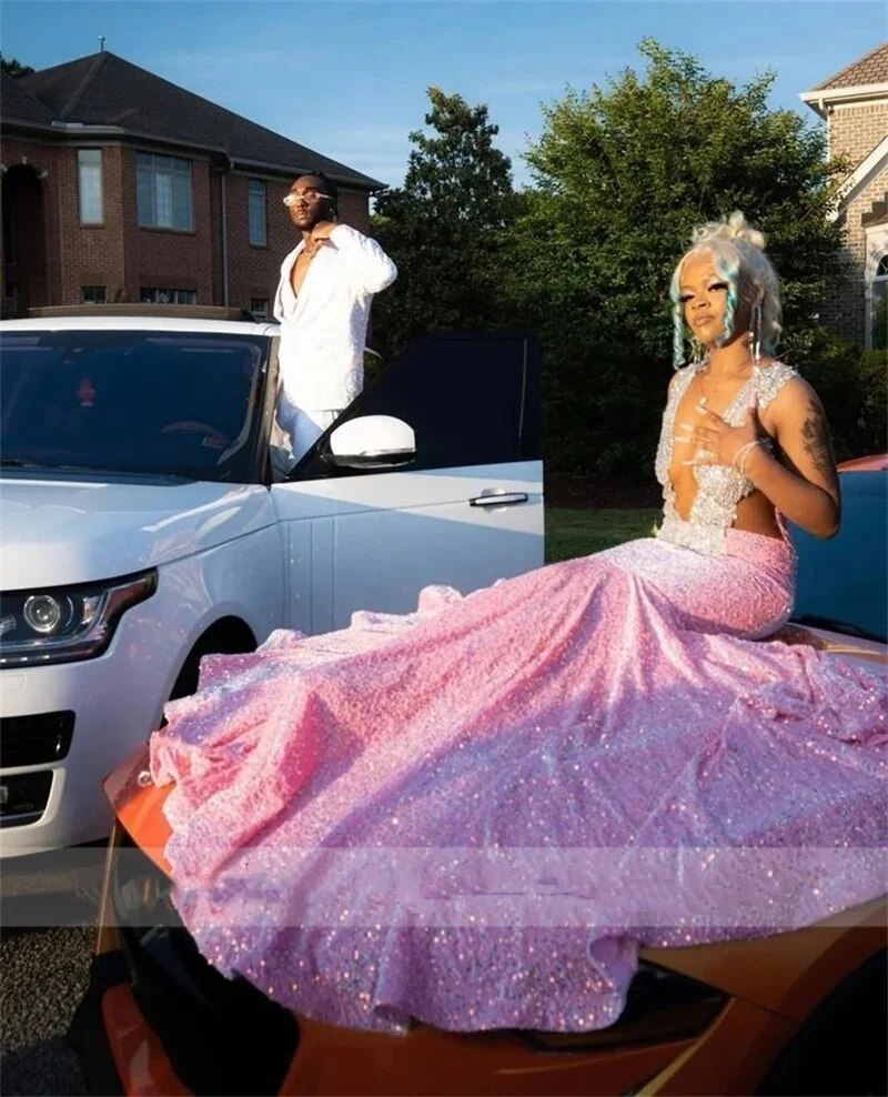 Luxury Pink Prom Dress For Black Girls Sparkly Crystal Rhinestones Beading Sequins Gown Birthday Party Homecoming Gown