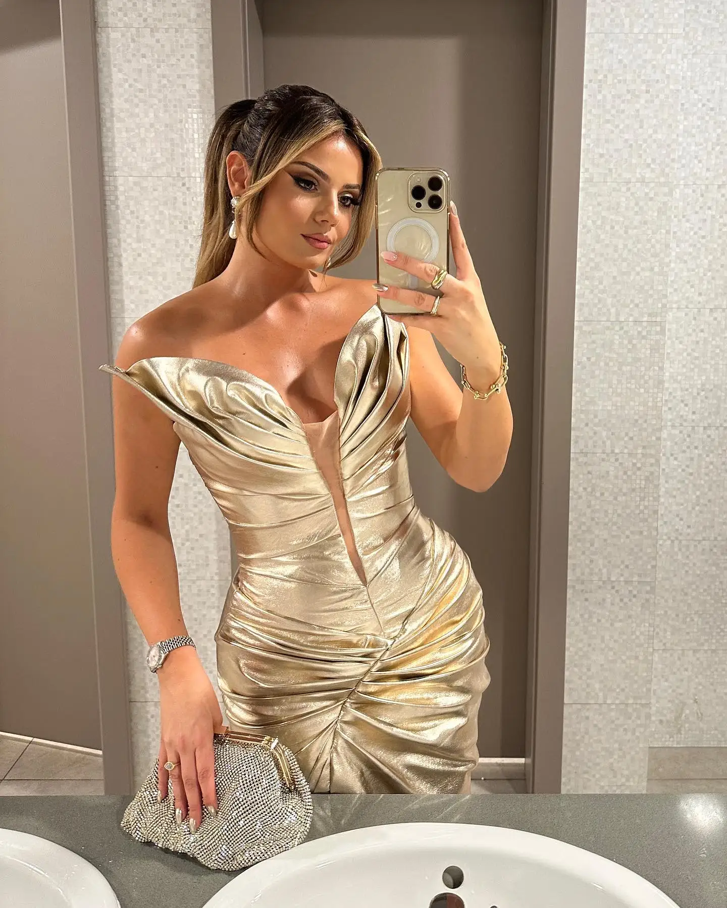 Golden Leather Evening Dresses Long Pleated Leather Mermaid Formal Party Dress Elegant Slit Prom Gown Custom Made