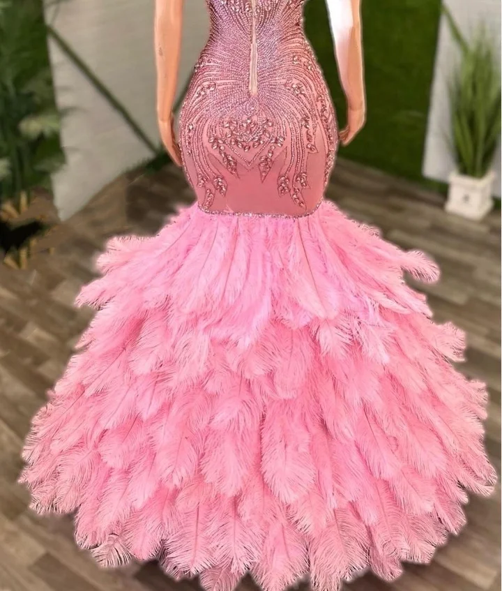 Luxury Peach Pink Prom Dress Sparkling See Through Diamante Beaded Applique Feather Mermaid Black Girl