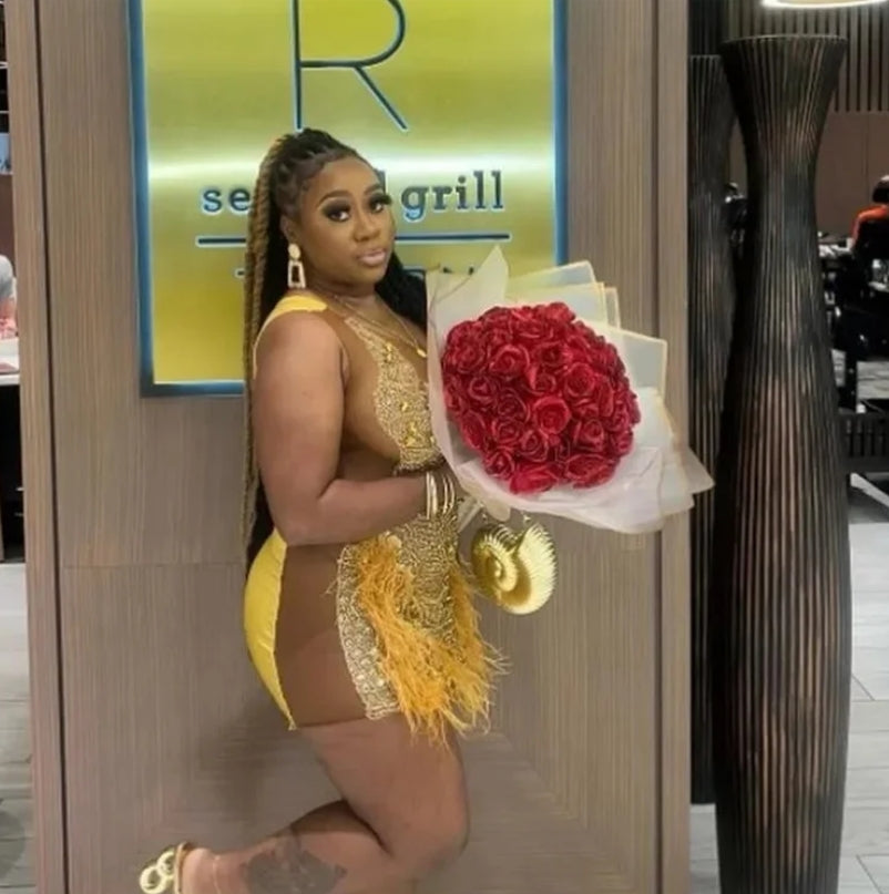 Sexy Black Girl Golden Prom Dresses Gold Crystals Diamonds Rhinestones Feather Cocktail Gowns Senior Homecoming Party