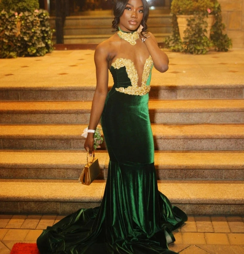 Customized Green Velvet Mermaid Prom Dress For Black Girls Gold Lace Crystal Beaded Party Gala Gown Robe De Soiree