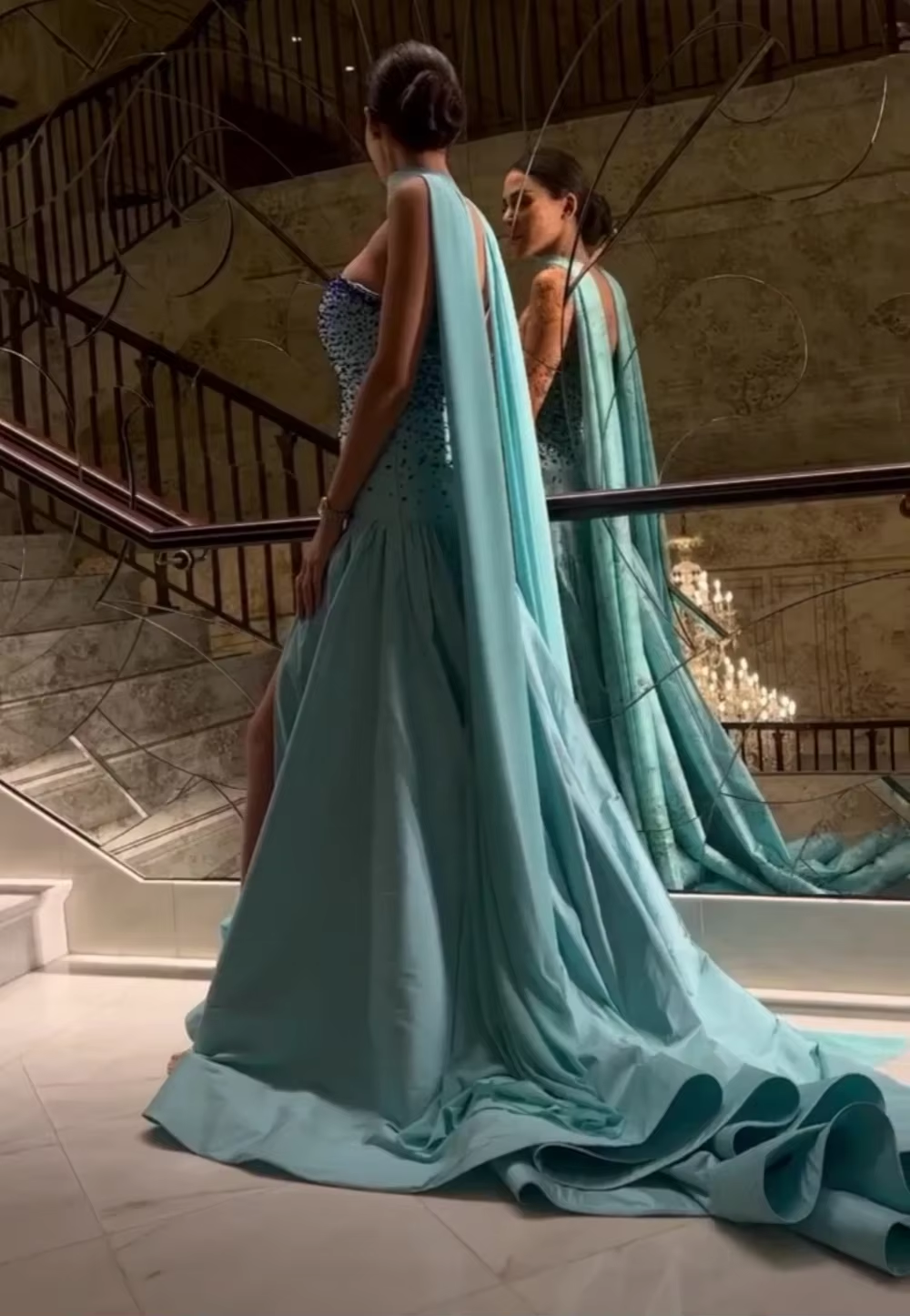 Strapless Prom Dresses A-Line Plus size Formal Dress Sleeveless Evening Gown Beading Open Leg Party Gowns customized 2025