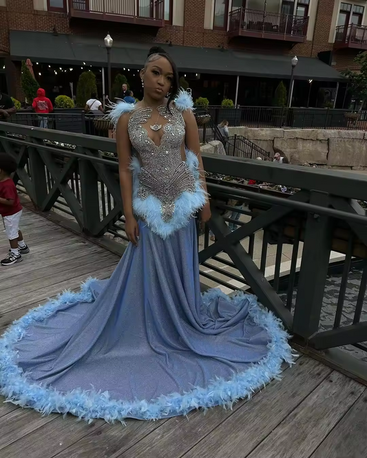 Sexy Diamonds Sky Blue Prom Dress Glitter Crystals Beads Rhinestones Feather Birthday Party Dress Wedding Reception Gown