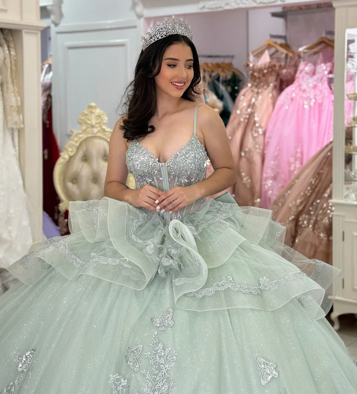 Ball Gown Princess Sweetheart Quinceanera Dresses Sage Green Sweet 16 Birthday Party Gowns