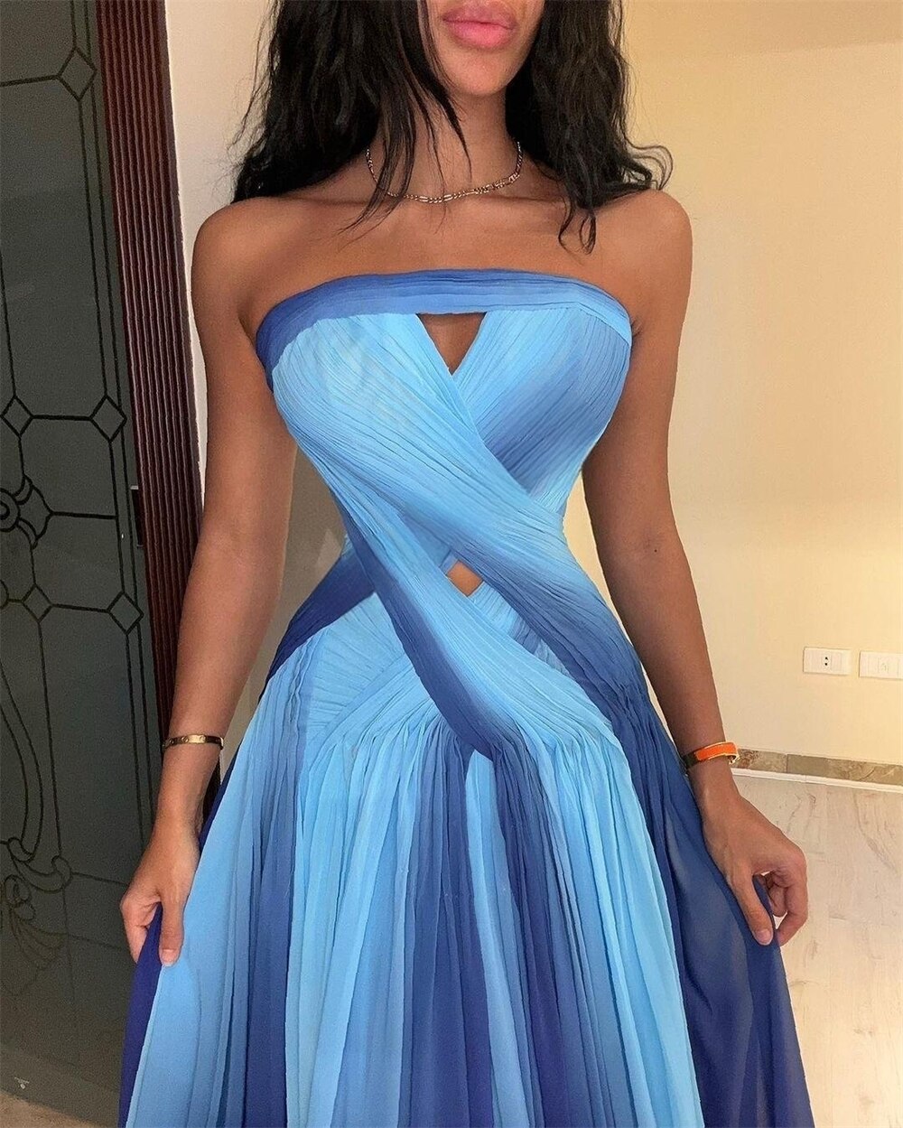 Prom Dresses Exquisite Strapless A-line Chiffon Occasion Evening Gown