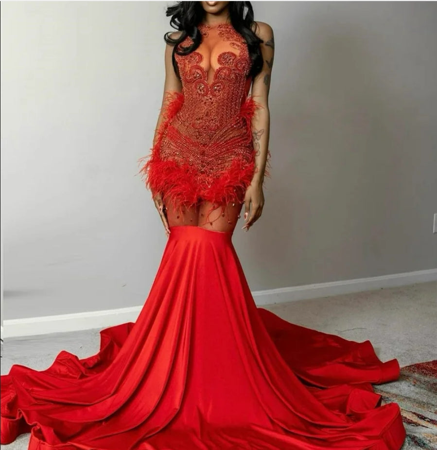 Red Diamonds Long Prom Dress For Black Girls Beaded Crystal Rhinestones Feather Evening Gown Birthday Party Dresses