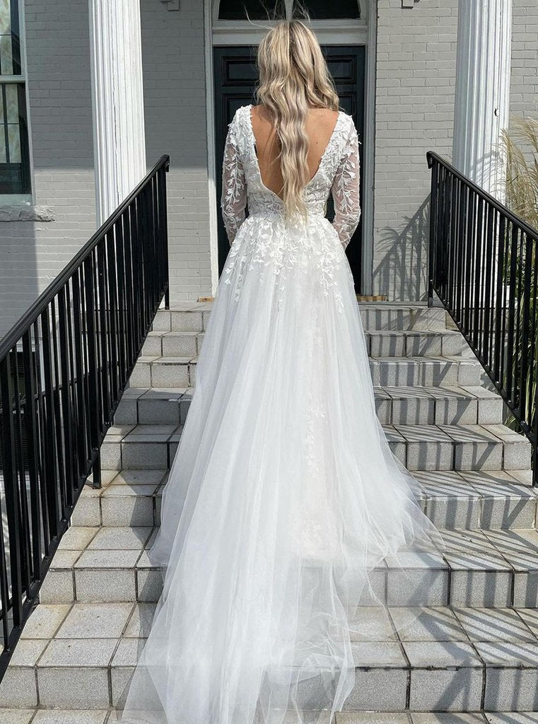 Elegant Mermaid Deep V-neck Appliques Ivory Wedding Dress