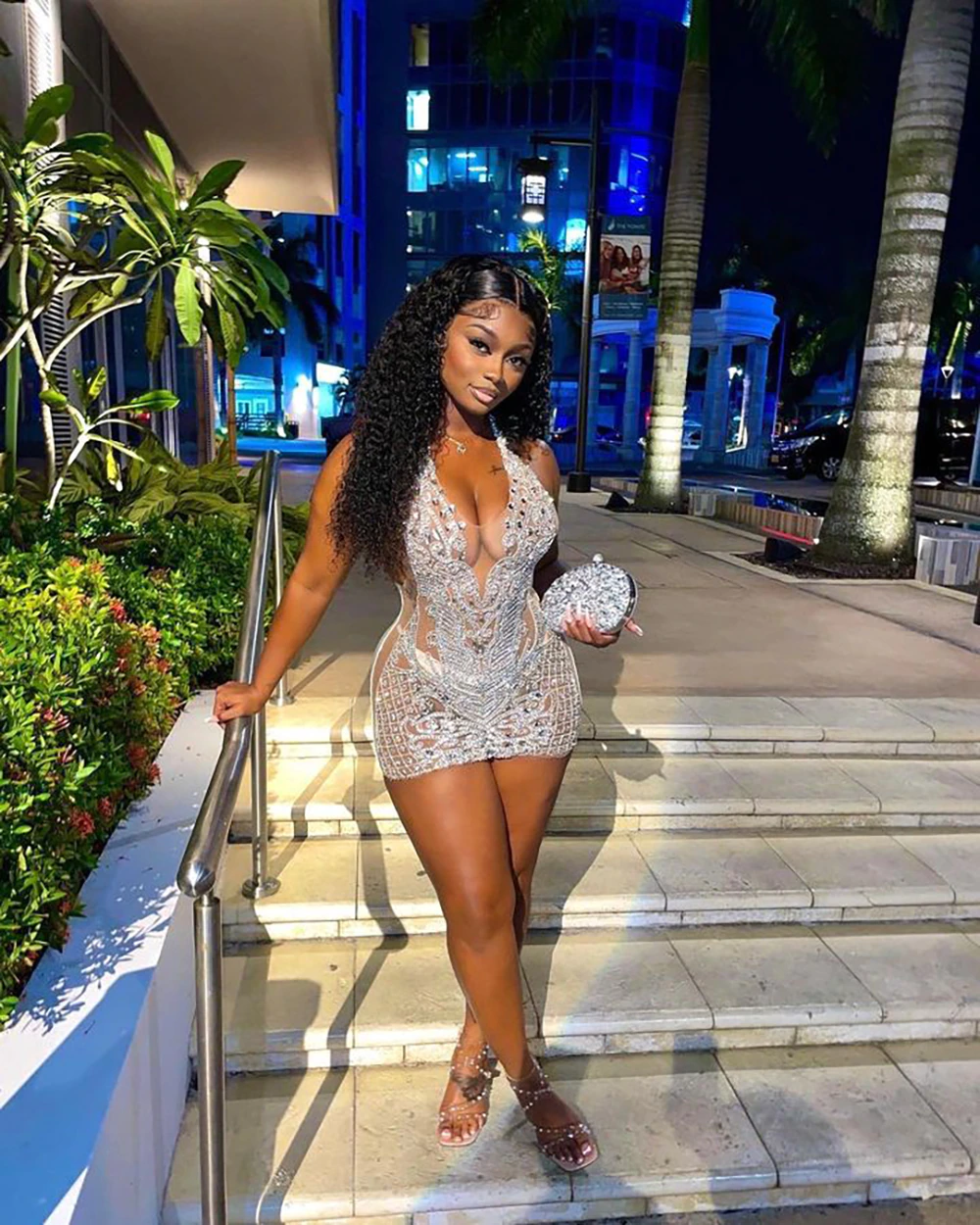 Sparkly Sexy See Through Halter Sleeveless Women Birthday Party Gowns Diamond Black Girl Short Prom Dresses