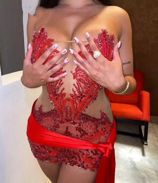 Sexy Red Sequins Beaded Short Cocktail Party Gowns Strapless Lace Beaded Plus Size Mini Birthday Party Gowns For Black Girl