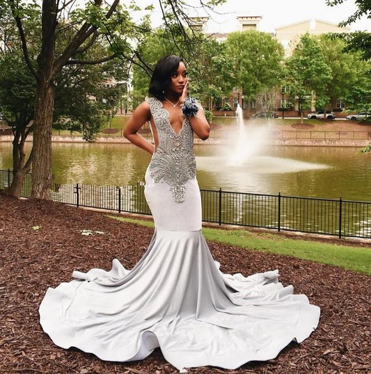 Silver Diamond Long Prom Formal Dresses for Women Sparkly Black Girl Crystal Mermaid Evening Gala Party Gowns