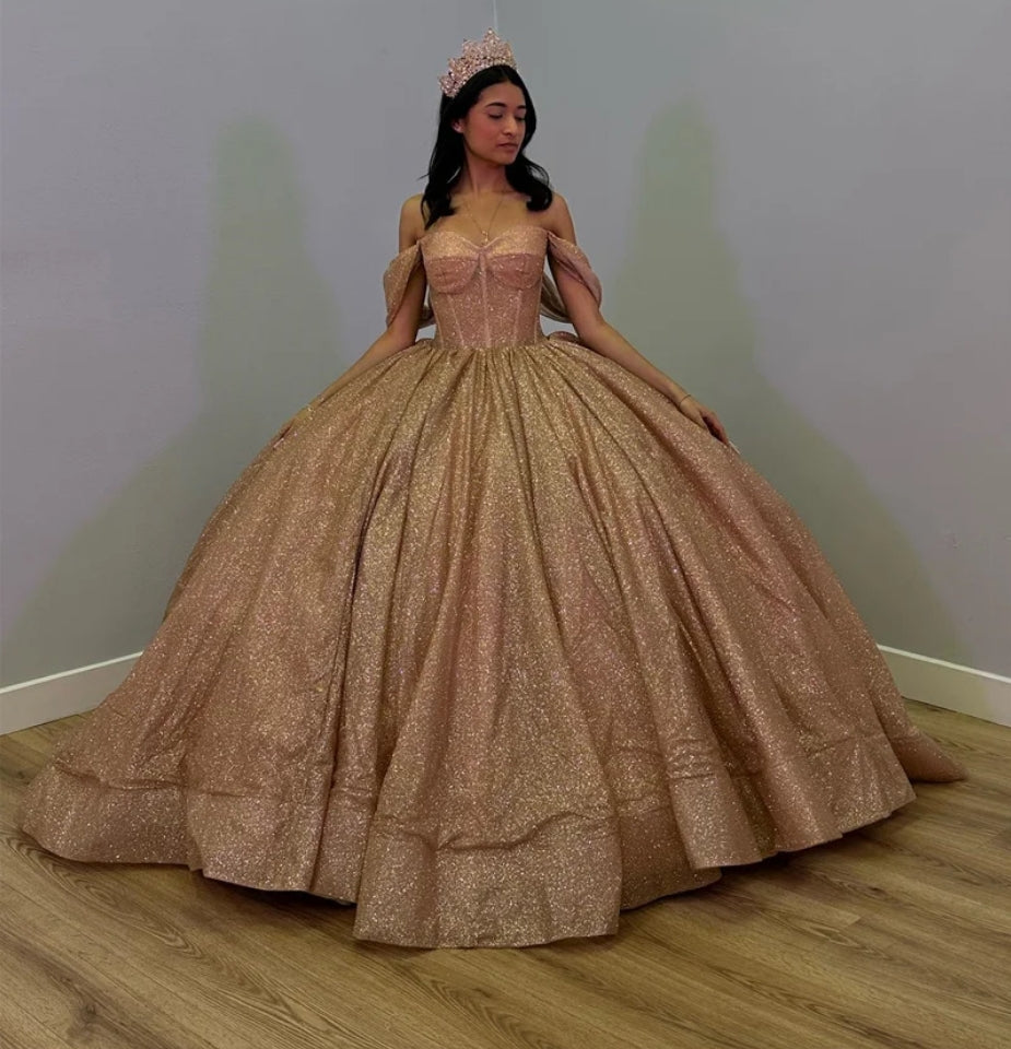 Sparkly Rose Gold Luxury Ball Gown Quinceanera Dresses Glitter Off Shoulder Sweet 16 Dress