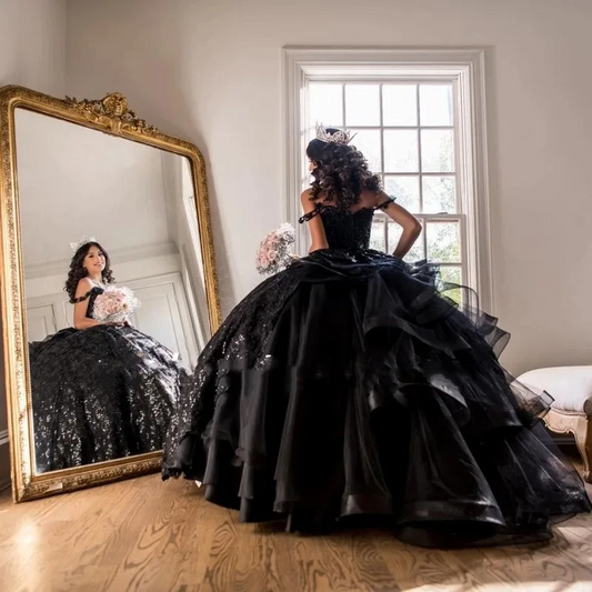 Black Quinceanera Dresses Sweetheart Lace Ruffles Sweet 16 Birthday Wear Party Dress