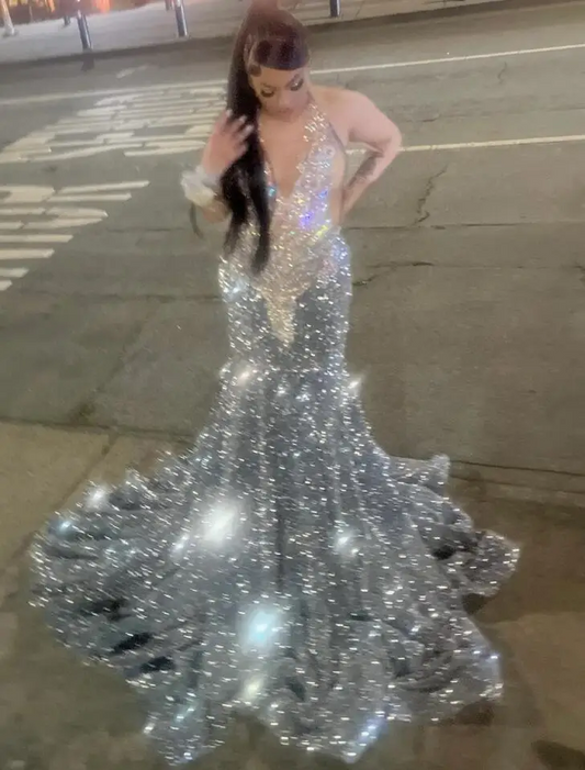 Silver Grey Diamond Mermaid Long Prom Dresses for Women Sparkly Crystal Velvet Evening Pageant Gown