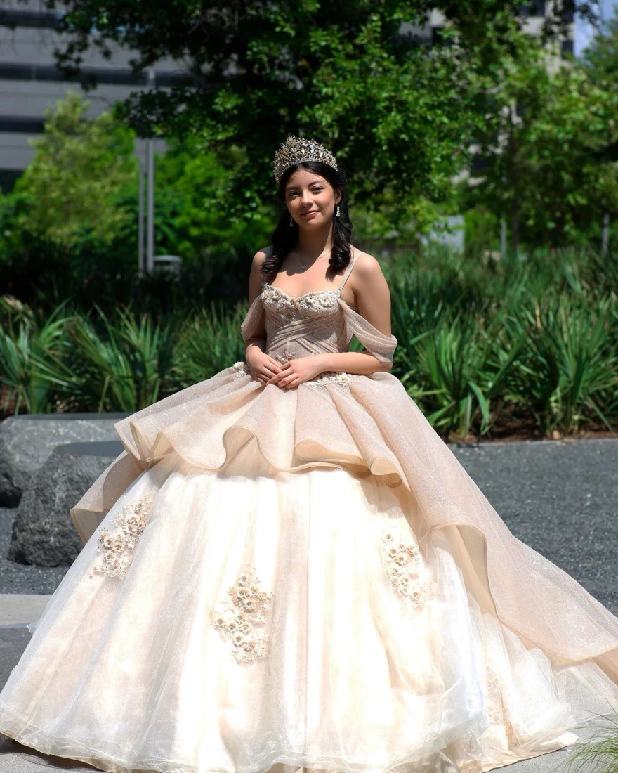 Sparkly Champagne Quinceanera Dress Ball Gown Spaghetti Appliques Beaded Mexican 16 Birthday Princess Gown