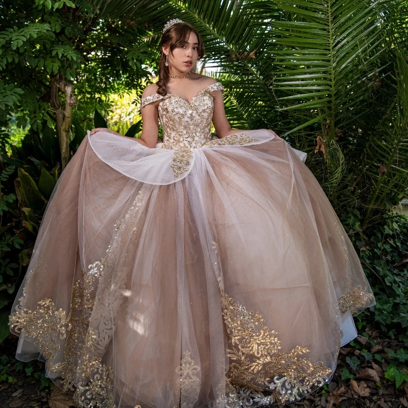 Sexy Off Shoulder Ball Gown Quinceanera Dress Tulle Gold Appliques Lace Sweet 15 16 Years Birthday Party Formal