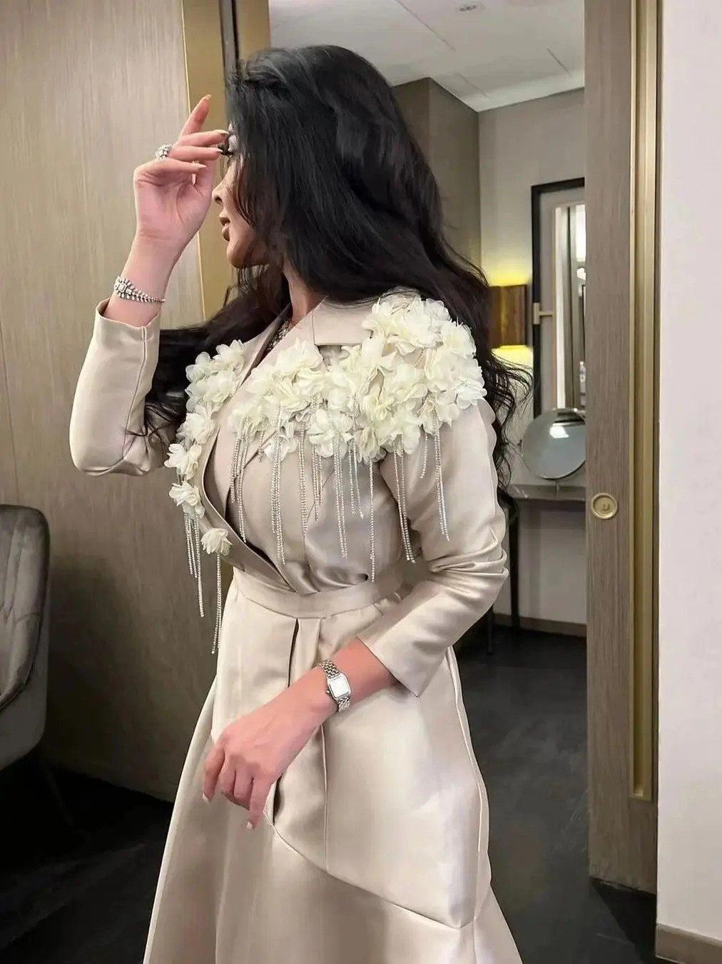 Modest Floral Ankle Length Satin Women Maxi Dresses Full Sleeves V-neck Formal Party Dress Muslim Women Gowns