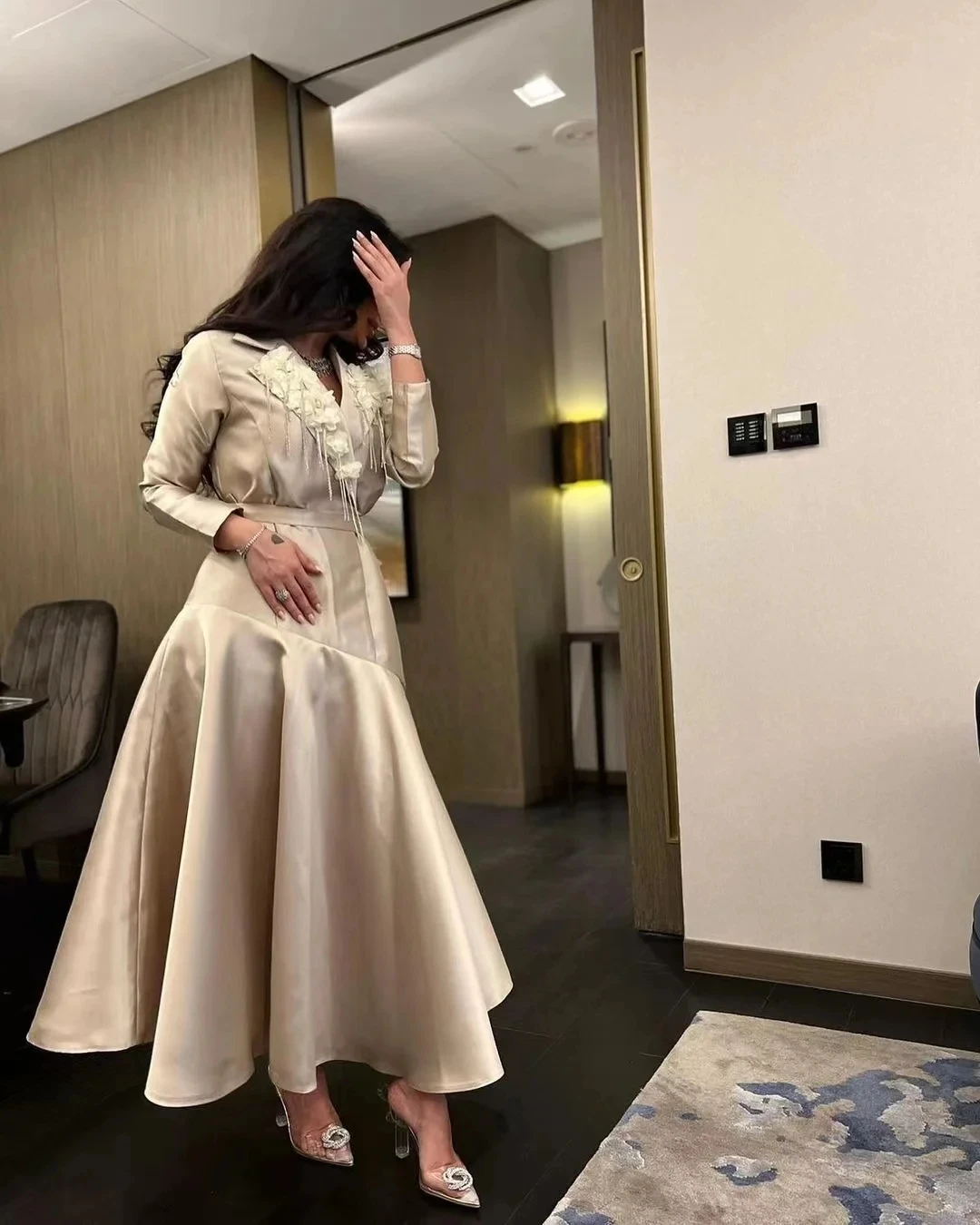 Modest Floral Ankle Length Satin Women Maxi Dresses Full Sleeves V-neck Formal Party Dress Muslim Women Gowns