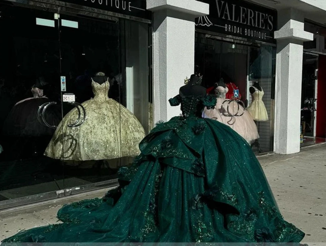 Princess Emerald Green Off Shoulder Ball Gown Quinceanera Dresses Beads Birthday Party Flowers Sweet 16 Dress