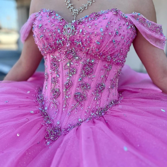 Pink Quinceanera Dresses Ball Gown Sexy Off the Shoulder Beads Crystal Tull Back Bow Long Party Dress for Girl