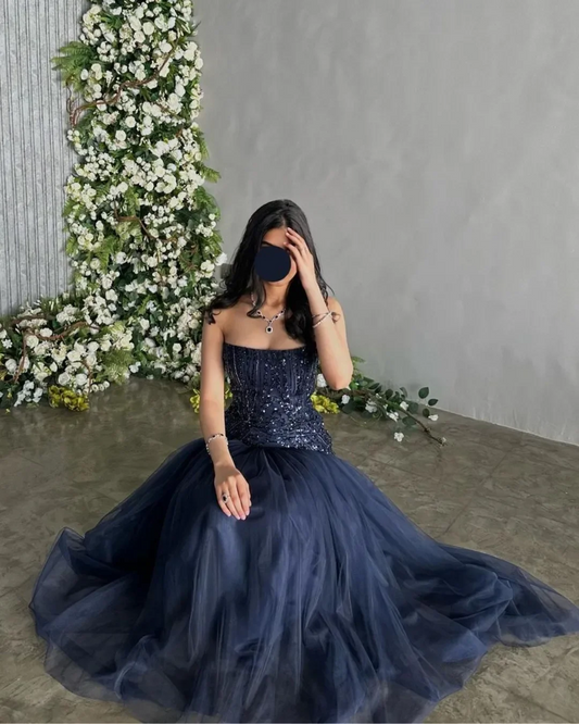 Elegant Strapless Prom Dresses A-Line Floor-Length Sequins Beads Sleeveless Formal Occasion Dresses