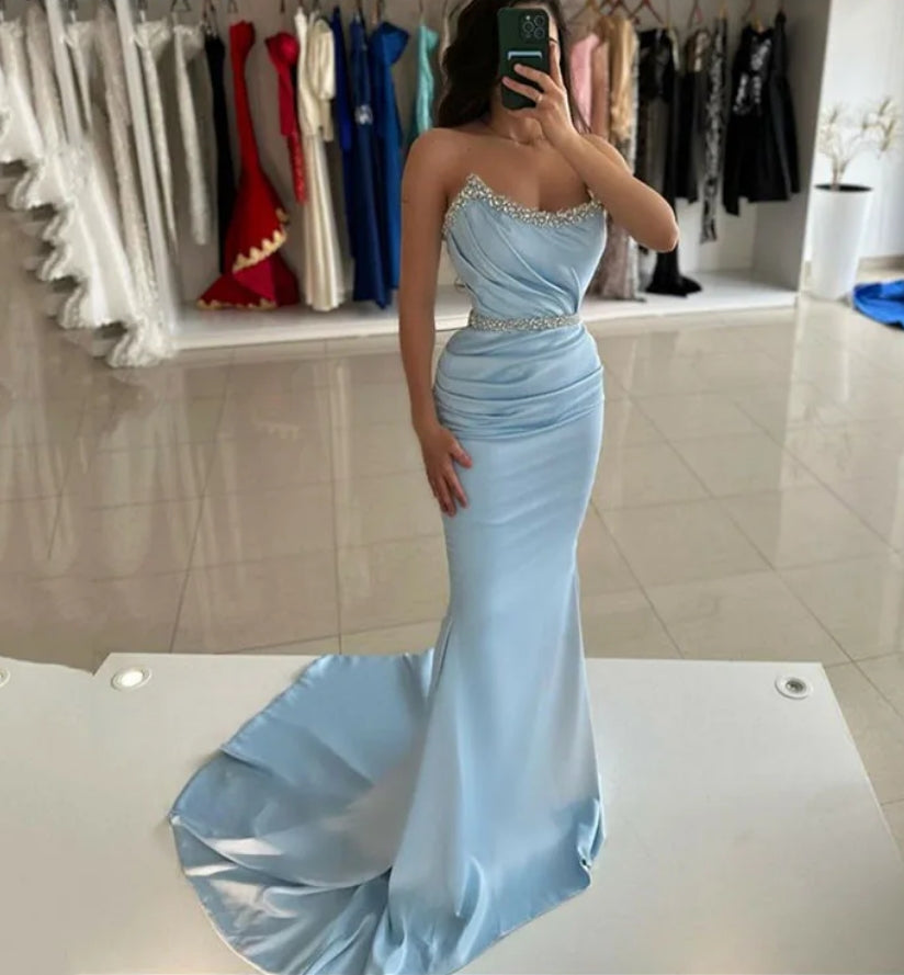 Sky Blue Mermaid Evening Dresses Beading Crystal Prom Gowns Elegant Satin Formal Party Dresses