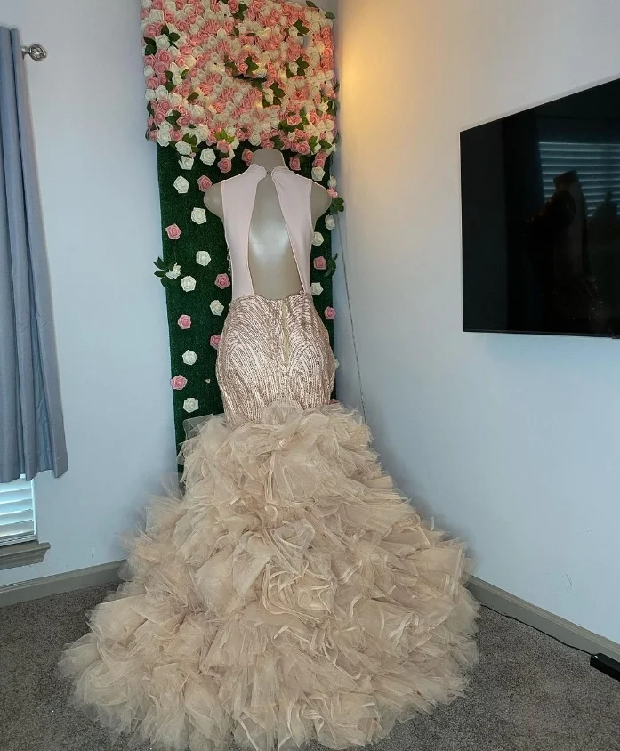 Sexy Champagne Mermaid Prom Dress Luxury Diamante Appliqué High Split Lace Black Girl Queen Dress