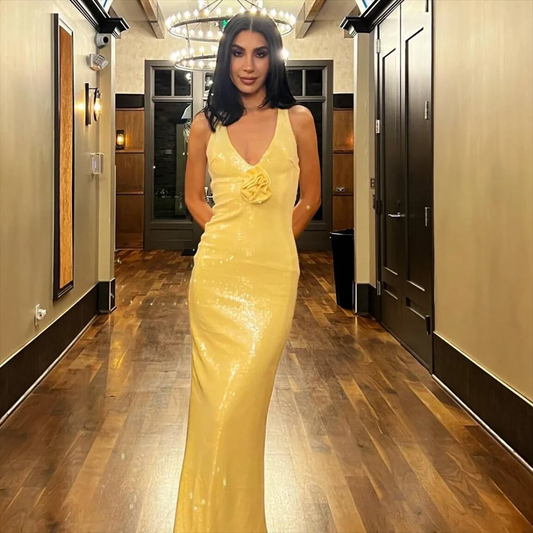 Women's Fashion and Temperament Sequin Decoration, Hanging Neck, Sexy Dress