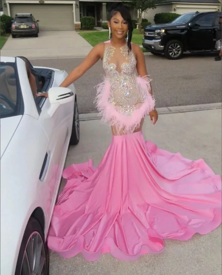 Hot Pink African Prom Dress for Women Luxury Crystal Feather Trumpet Evening Pageant Gown