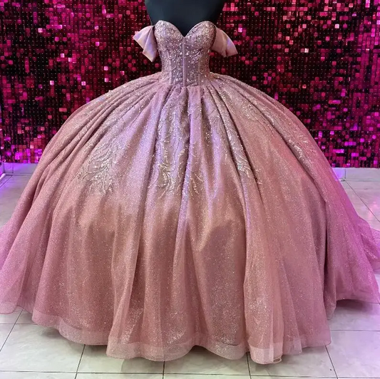 Rose Pink Shiny Quinceanera Dresses Beads Crystal Tull Sweethear Princess Sweet 15 16 Year Birthday Party Gown Gift