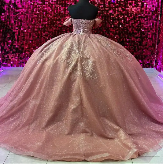 Rose Pink Shiny Quinceanera Dresses Beads Crystal Tull Sweethear Princess Sweet 15 16 Year Birthday Party Gown Gift
