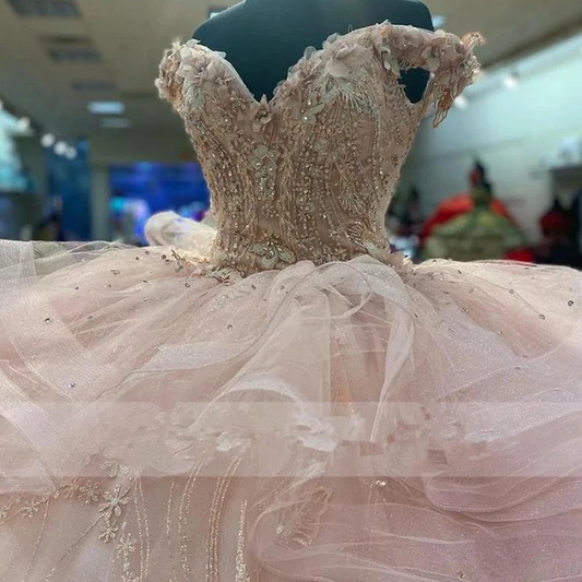 Light Pink Princess Quinceanera Dress Off Shoulder Appliques Sequins Flowers Party Sweet 16 Gown