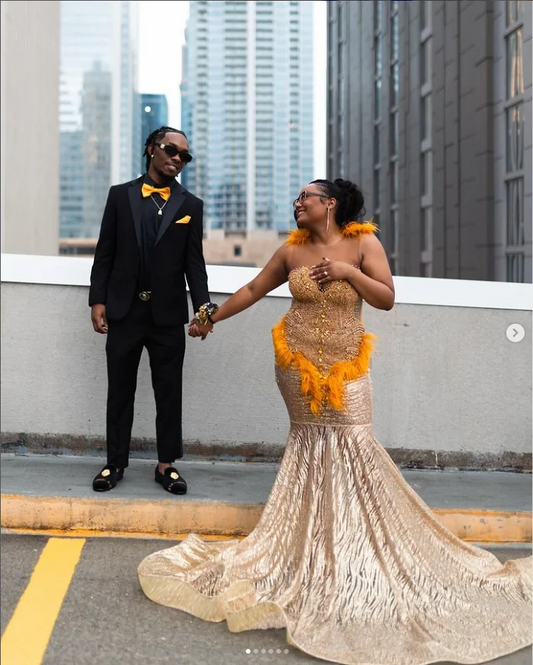 Sparkling Gold Prom Dresses O Neck Beaded Diamante Feather Party Dresses African Girls Sequin Embellished Formal Gowns
