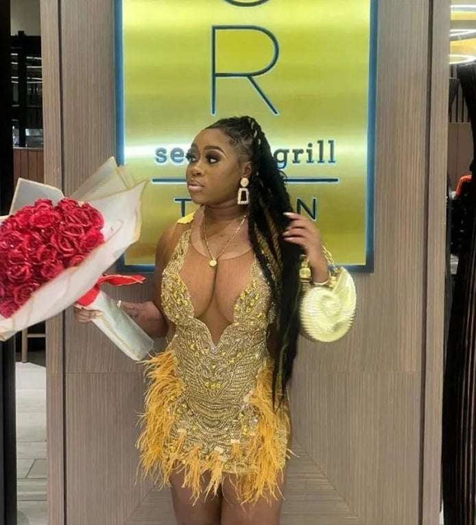 Sexy Black Girl Golden Prom Dresses Gold Crystals Diamonds Rhinestones Feather Cocktail Gowns Senior Homecoming Party