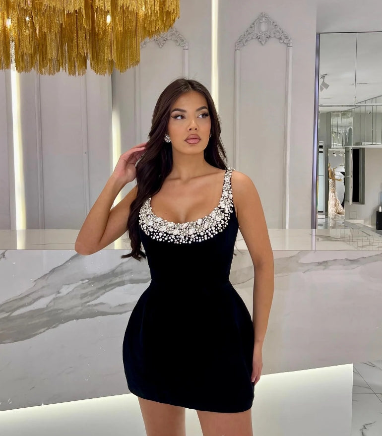 Little Short Crystal Cocktail Dresses Sleeveless O Neck Homecoming Party Graduation Gowns Hot Drill Sexy Prom Wear