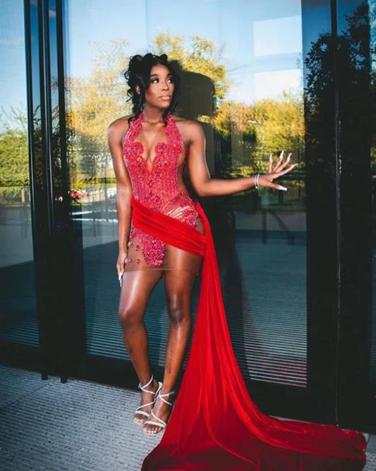 New Design Red Velvet Crystals Short Prom Dresses Halter Sparkly Rhinestone Crystal Birthday Party Cocktail Homecoming