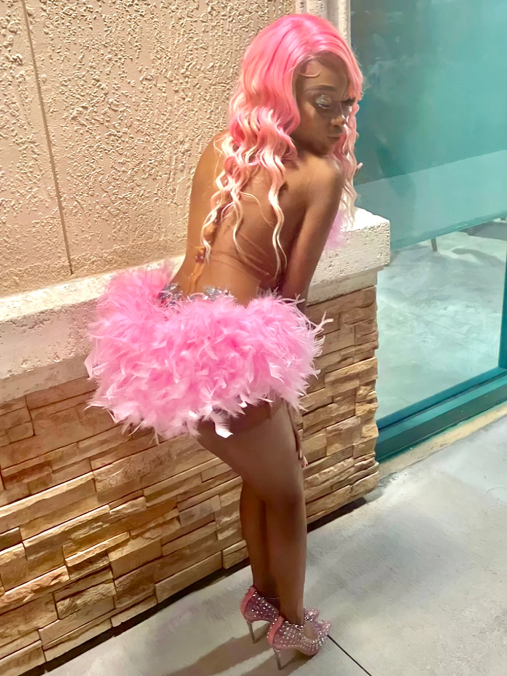 Sparkly Pink Crystal Short Prom Dresses Sexy Sheer Mesh African Black Girls Feather Mini Cocktail Birthday Party Dress