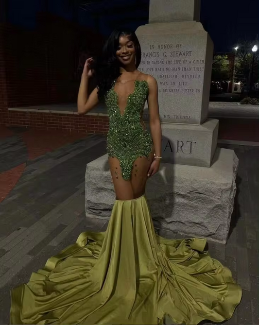 Green Luxury Evening Ceremony Formal Dresses for Black Girl Long Sparkly Diamond Crystal Prom Birthday Gala Dress