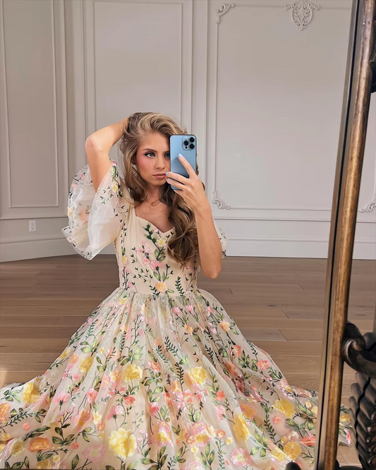 Flower Lace Embroidery Tulle Fabric Prom Dress Modest A-line vestidos de fiesta Short Sleeves Elegant