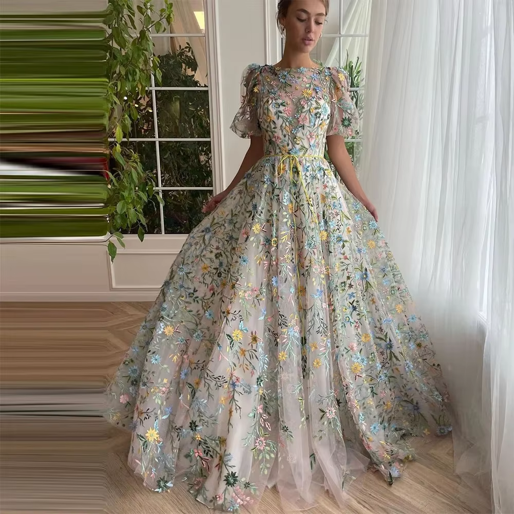Customized Elegant Embroidery Lace Appliques Prom Dresses Puff Sleeves A-Line Long Wedding Party Gowns O-Neck Evening Dress