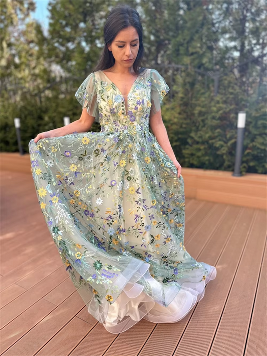 Green Lace Embroidery Tulle Prom Dresses A-line Tulle فساتين سهرة V-neck Floor-length Short Sleeves Vestidos De Fiesta
