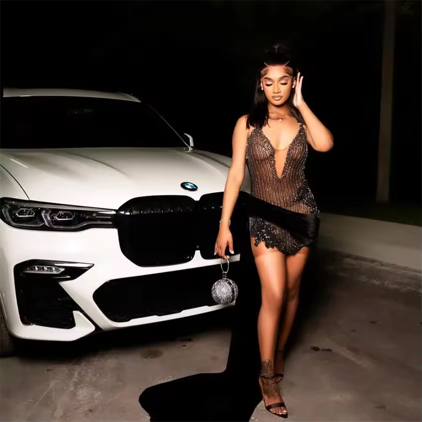 Shining Black Bead Short Prom Dress For Black Girl Sparkly Rhinestones Senior Cocktail Side Train Dress Birthday Gown Customized