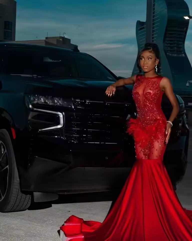 Red Satin Mermaid Prom Dresses Black Girls 2025 Luxury Crystal Feathers Party Gowns African Evening Dress Customized