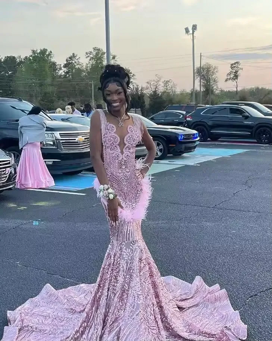 2025 Sparky Pink Mermaid Evening Dresses For Black Girls Beaded Crystal Feahter Sequins Birthday Party Gown Customsized
