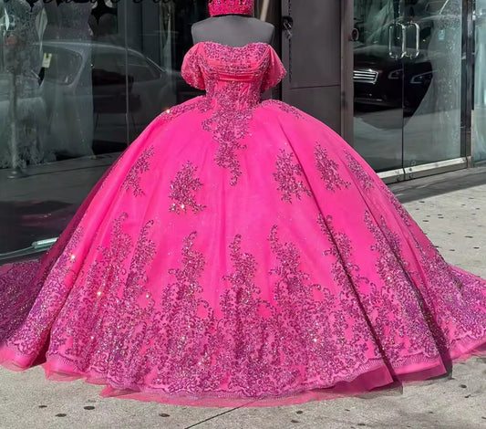 Charming Hot Pink Princess Quinceanera Dresses 2025 Beads Applique Ruffle Ball Gown Sweet 16 vestidos de 15 años Customized