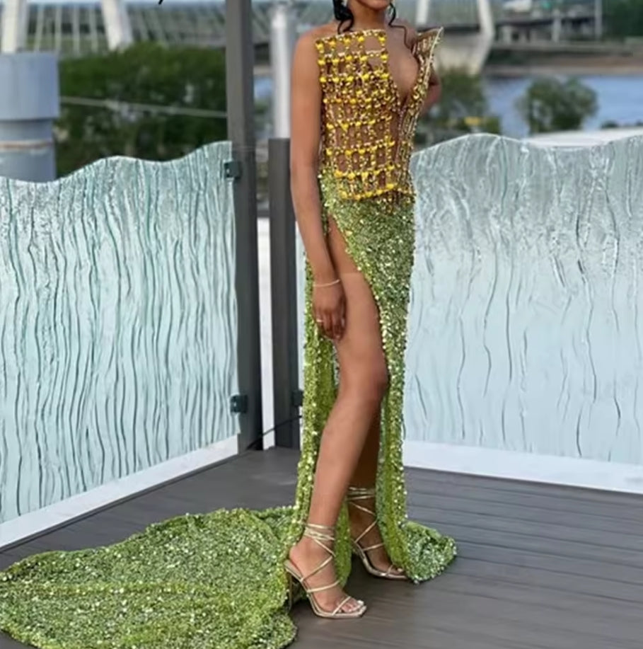 Sexy Green Sequins Party Dresses High Split Side Girls Evening Dresses Beading Crystals Cocktail Dress Robe De Soiree Customized