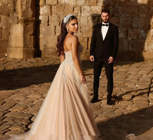 Luxurious Wedding Dresses Sexy Backless Pretty Off Shoulder Sleeveless High Split Appliques Lace Mopping Bride Gowns Customized