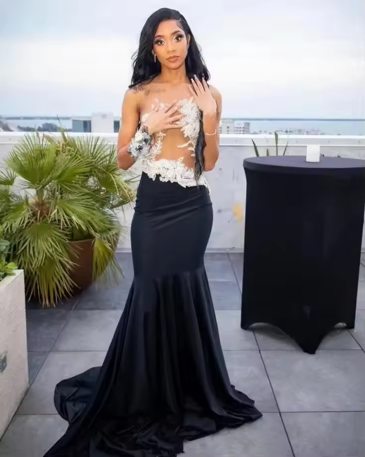 2025 Luxury Black Mermaid Long Evening Dress for Women Applique Crystyal Sheer Mesh Customized Formal Prom Gowns