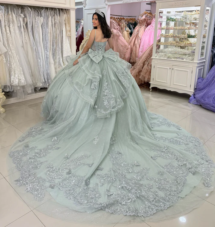 Ball Gown Princess Sweetheart Quinceanera Dresses Sage Green Sweet 16 Birthday Party Gowns